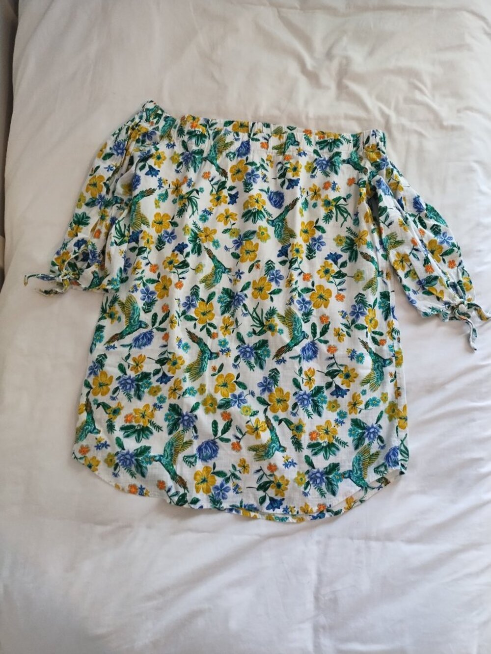 Old Navy Off-shoulder Floral Top - Picture 3 of 9